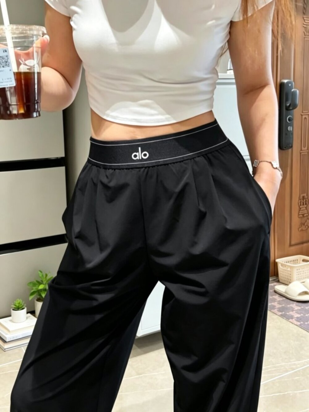 🏇NWT ALO Yoga Suit Up Trouser Black Wide Leg✨Regular 30" Inseam - Picture 9 of 9